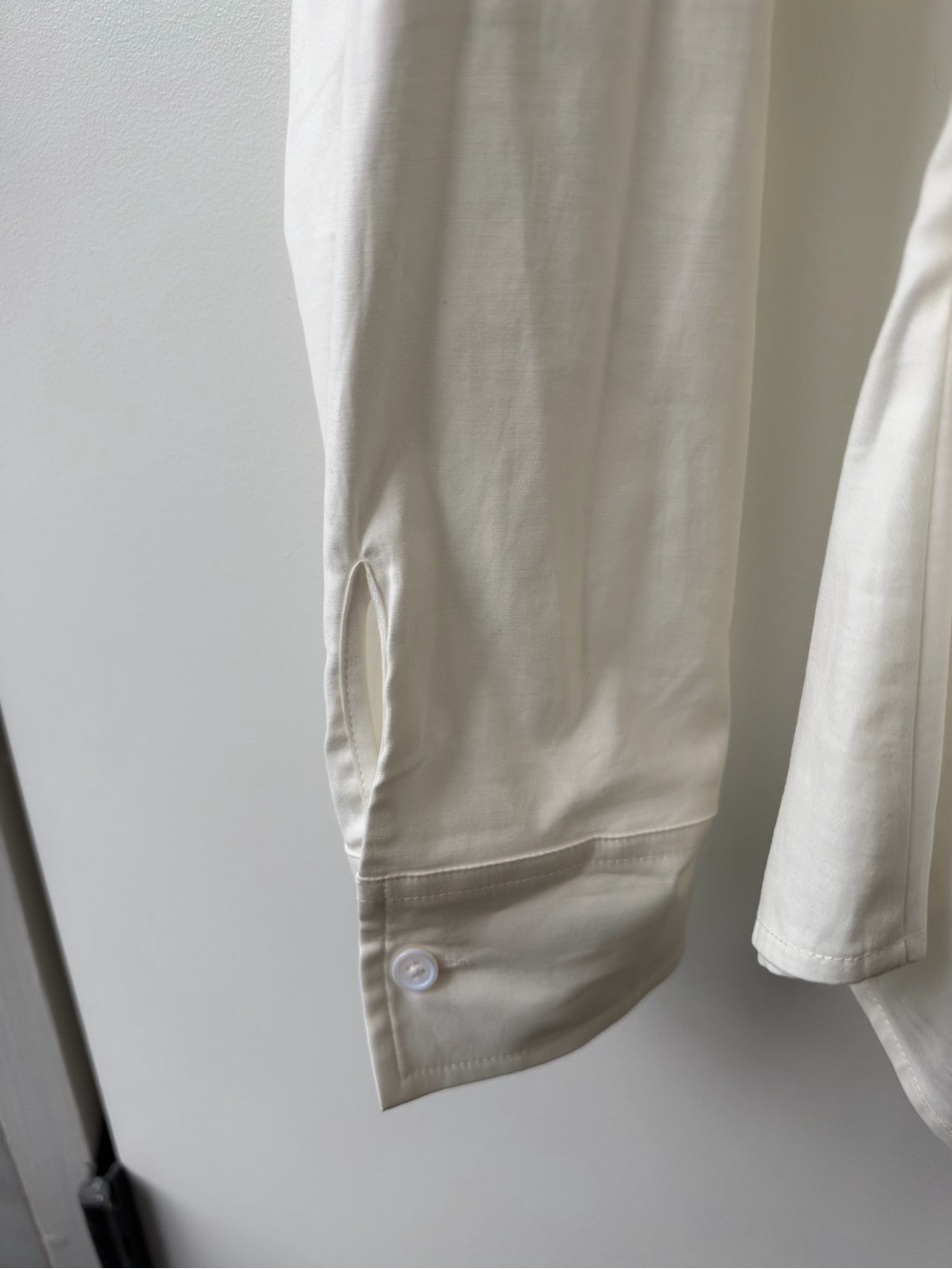 Reformation Ivory Ruched Button-Front Shirt - Picture 4 of 8